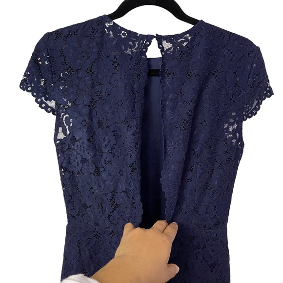 New!! H&M Short Sleeve Lace Midi Dark Blue Dress Size 6 - Picture 6 of 13